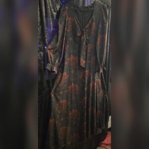 Killstar Black and Red Rose Long Sleeve Dress (Like New Condition)